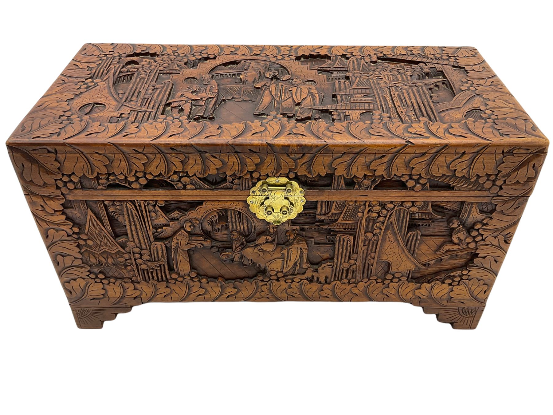 Chinese carved camphor wood blanket chest - Image 2 of 6