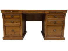 Barker & Stonehouse - Villiers reclaimed eastern pine twin pedestal desk