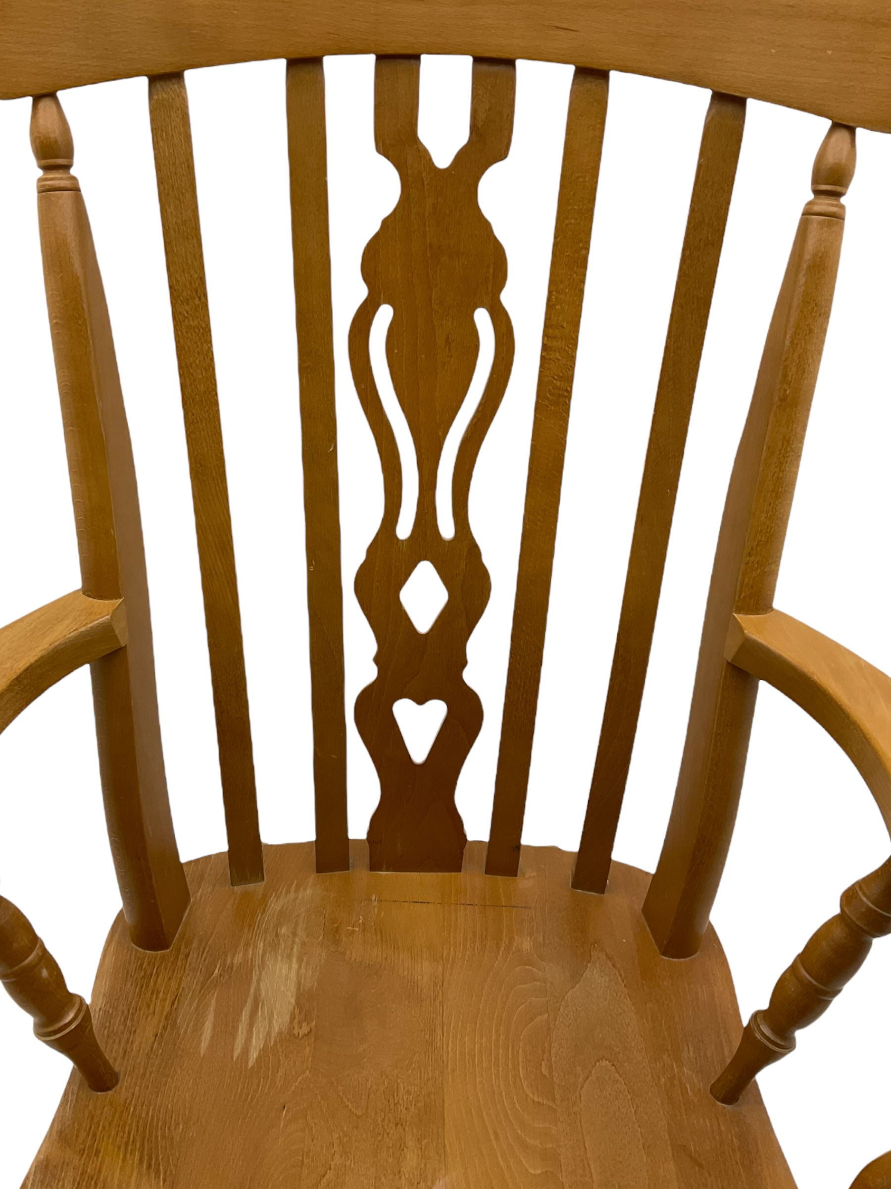 Solid beech farmhouse rocking chair - Image 5 of 6