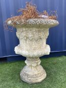 Stone effect garden urn/planter