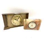 Mantel clocks comprising a Matamec H14cm