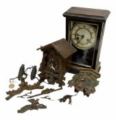 Mantle clock H35cm together with two cuckoo clocks