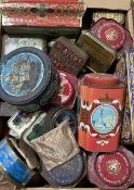 Quantity of vintage and later tins to include Player's