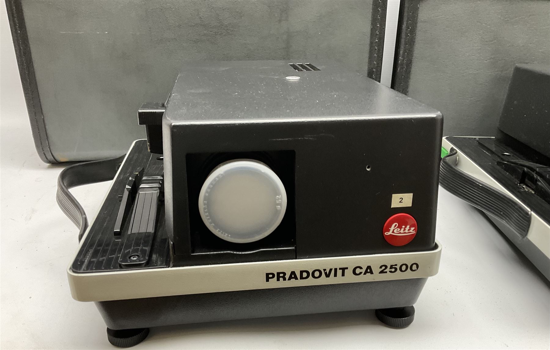 Two cased Leitz Pradovit CA 2500 Slide Projectors - Image 2 of 3
