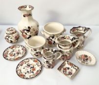 Quantity of Masons Ironstone 'Mandalay' pattern ceramics to include graduated jugs
