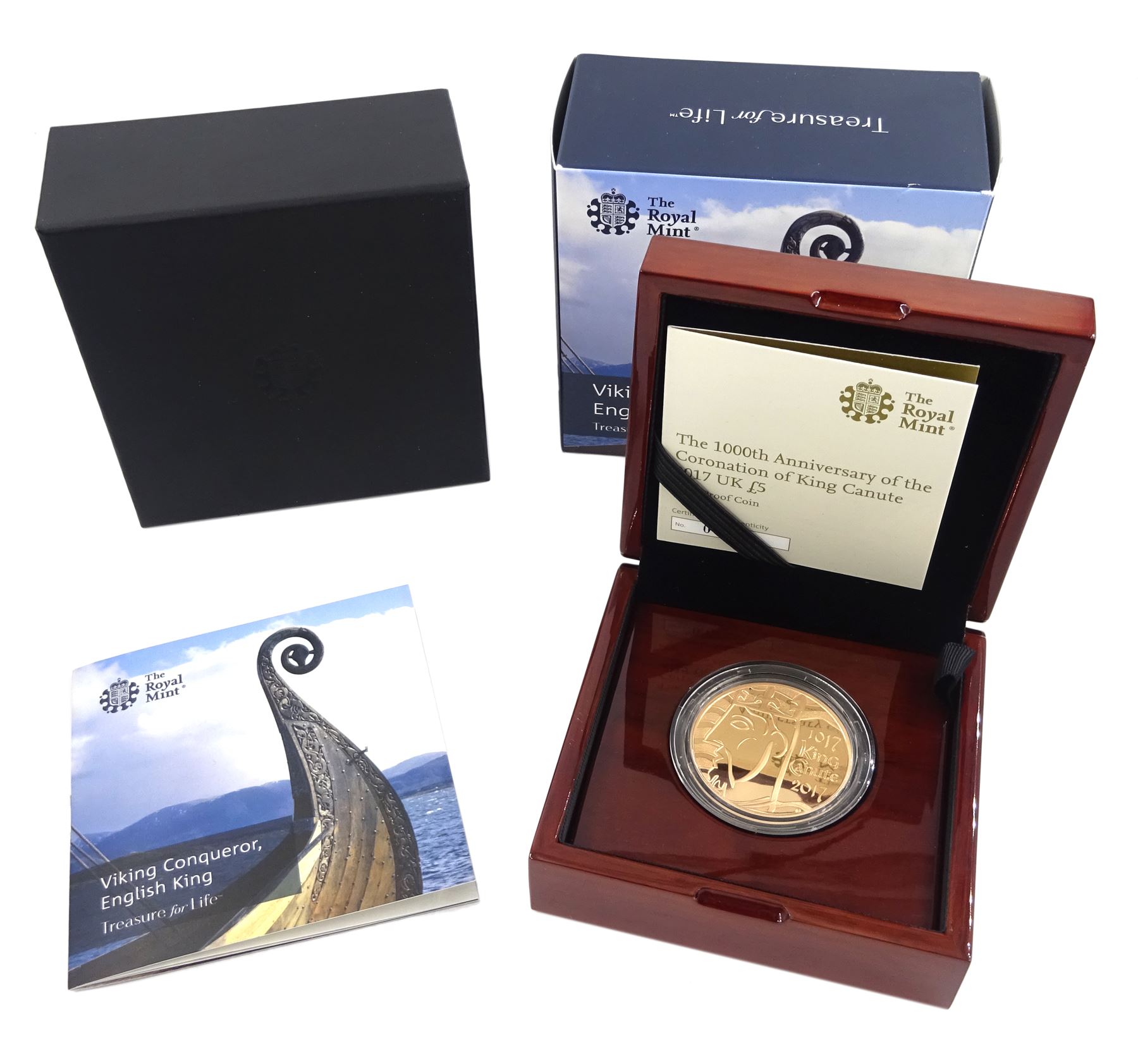 Queen Elizabeth II 2017 gold proof five pound coin commemorating 'The 1000th Anniversary of the Coro - Image 3 of 3