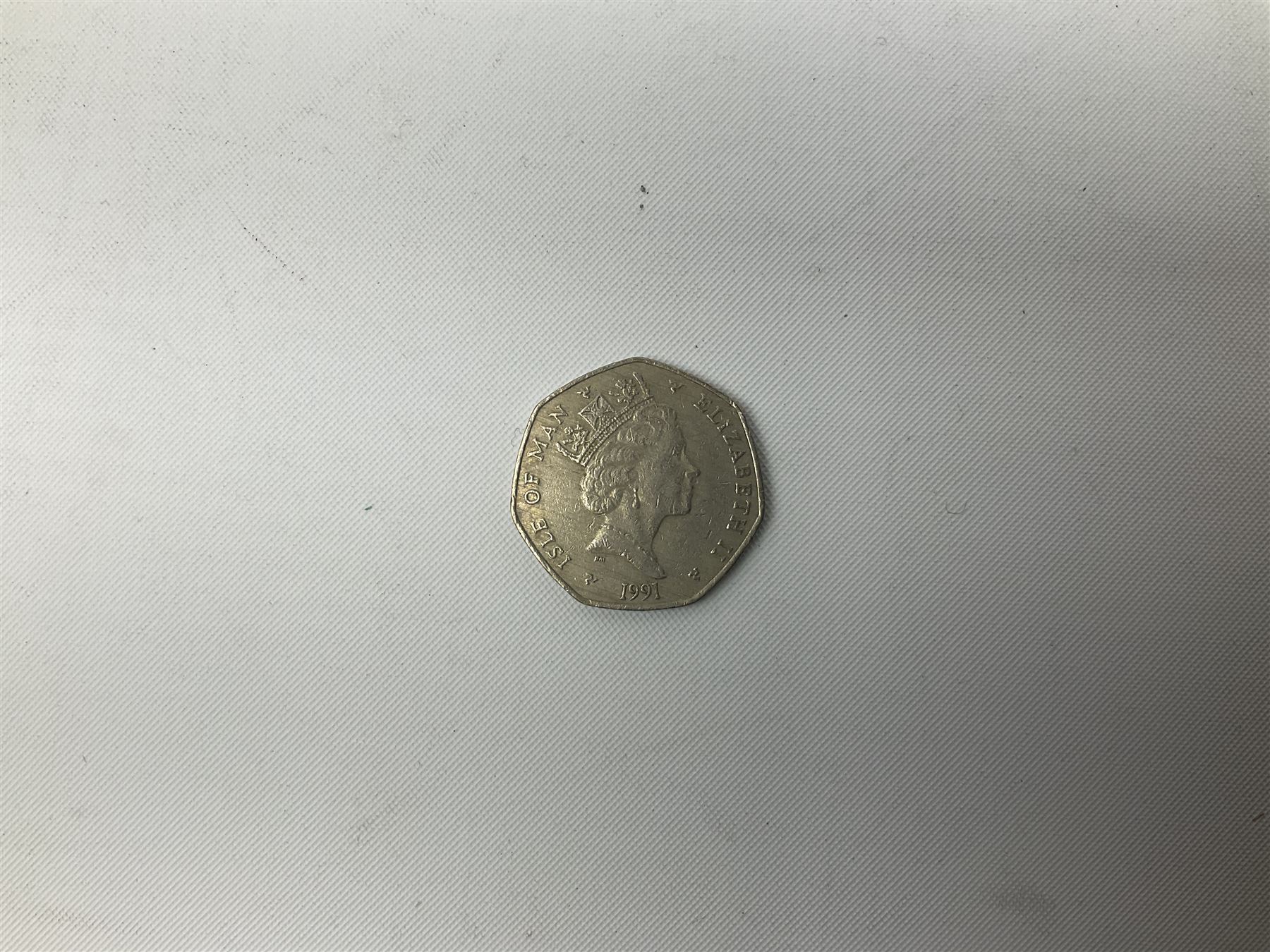Mostly Great British coins including approximately 40 grams of pre 1920 Great British silver coins - Image 3 of 11