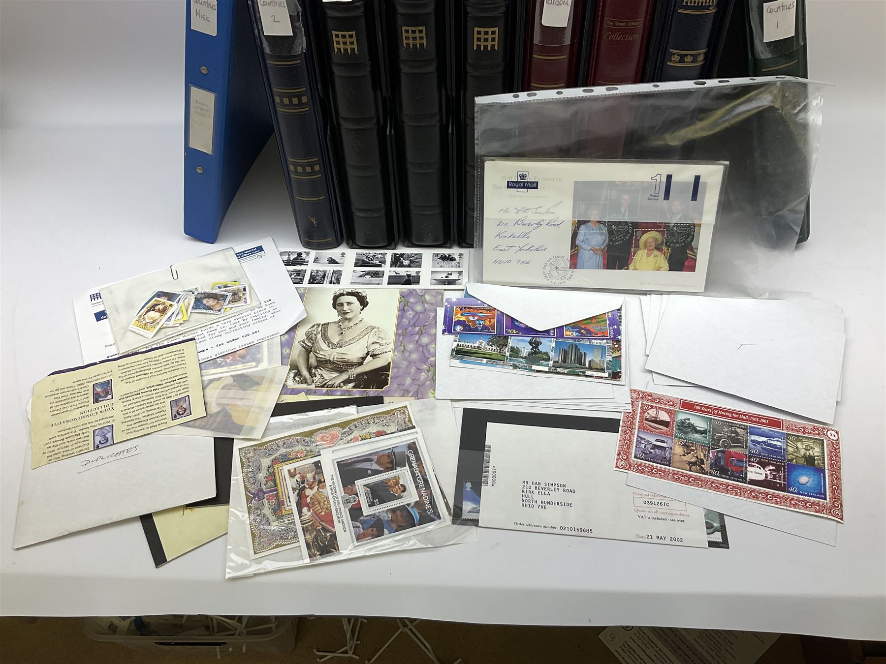 Great British and World stamps including various first day covers - Image 4 of 9