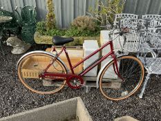 Hercules Commuter ladies town bicycle - THIS LOT IS TO BE COLLECTED BY APPOINTMENT FROM DUGGLEBY STO