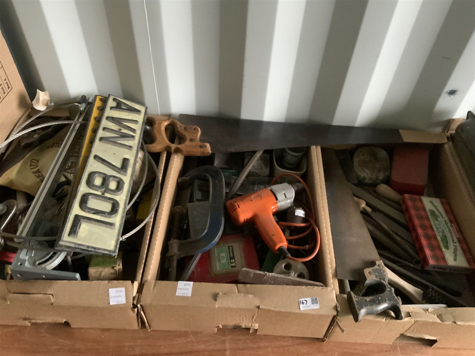 Woodworking and other tools in nine boxes - THIS LOT IS TO BE COLLECTED BY APPOINTMENT FROM DUGGLEBY - Image 2 of 4