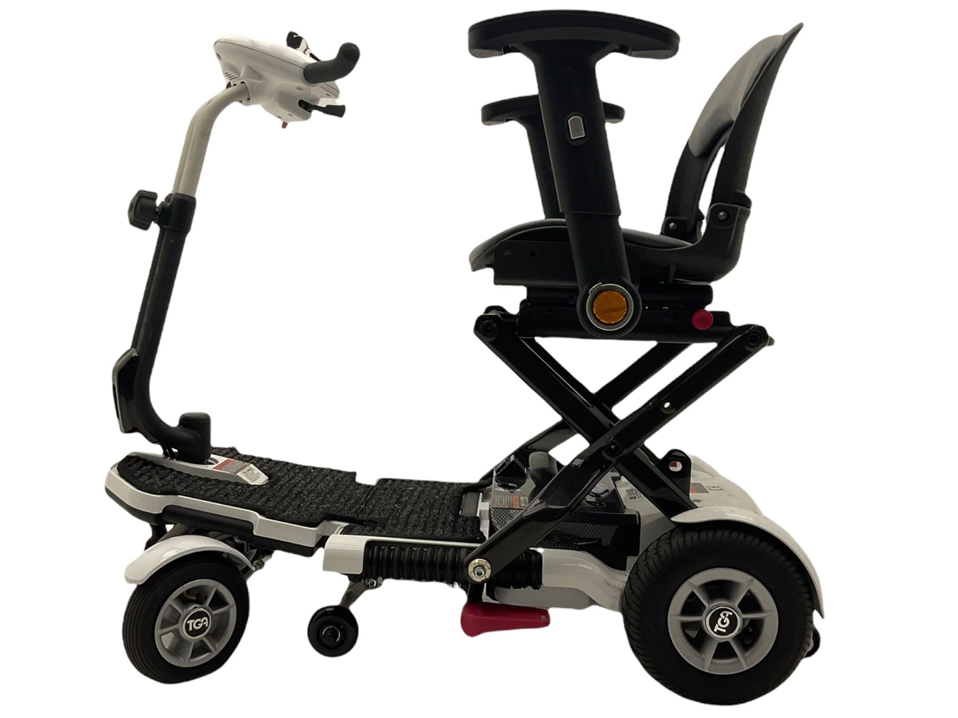 TGA Minimo Plus 4 Folding Mobility Scooter - THIS LOT IS TO BE COLLECTED BY APPOINTMENT FROM DUGGLEB