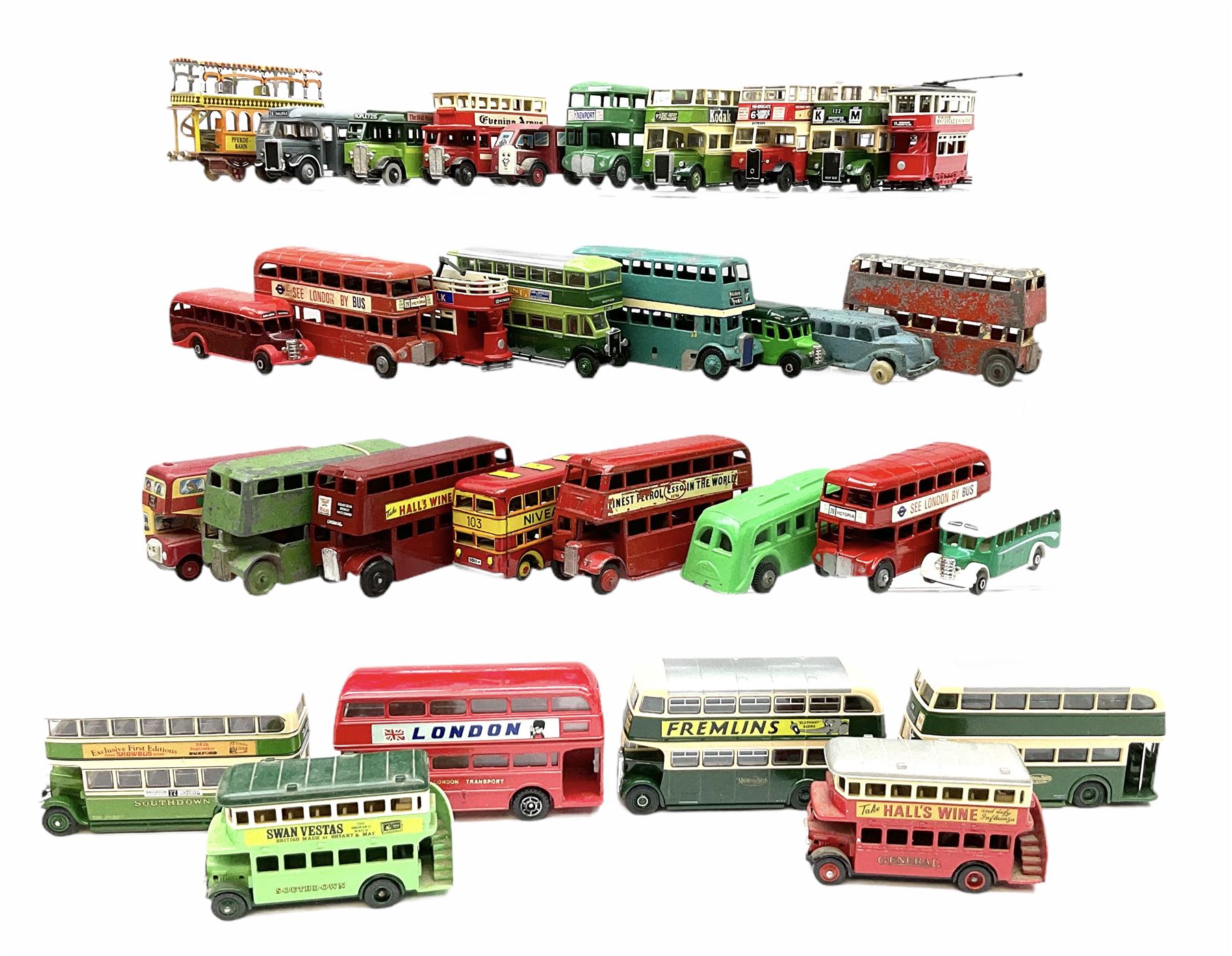 Various makers - thirty-two die-cast and tin-plate models of buses by EFE