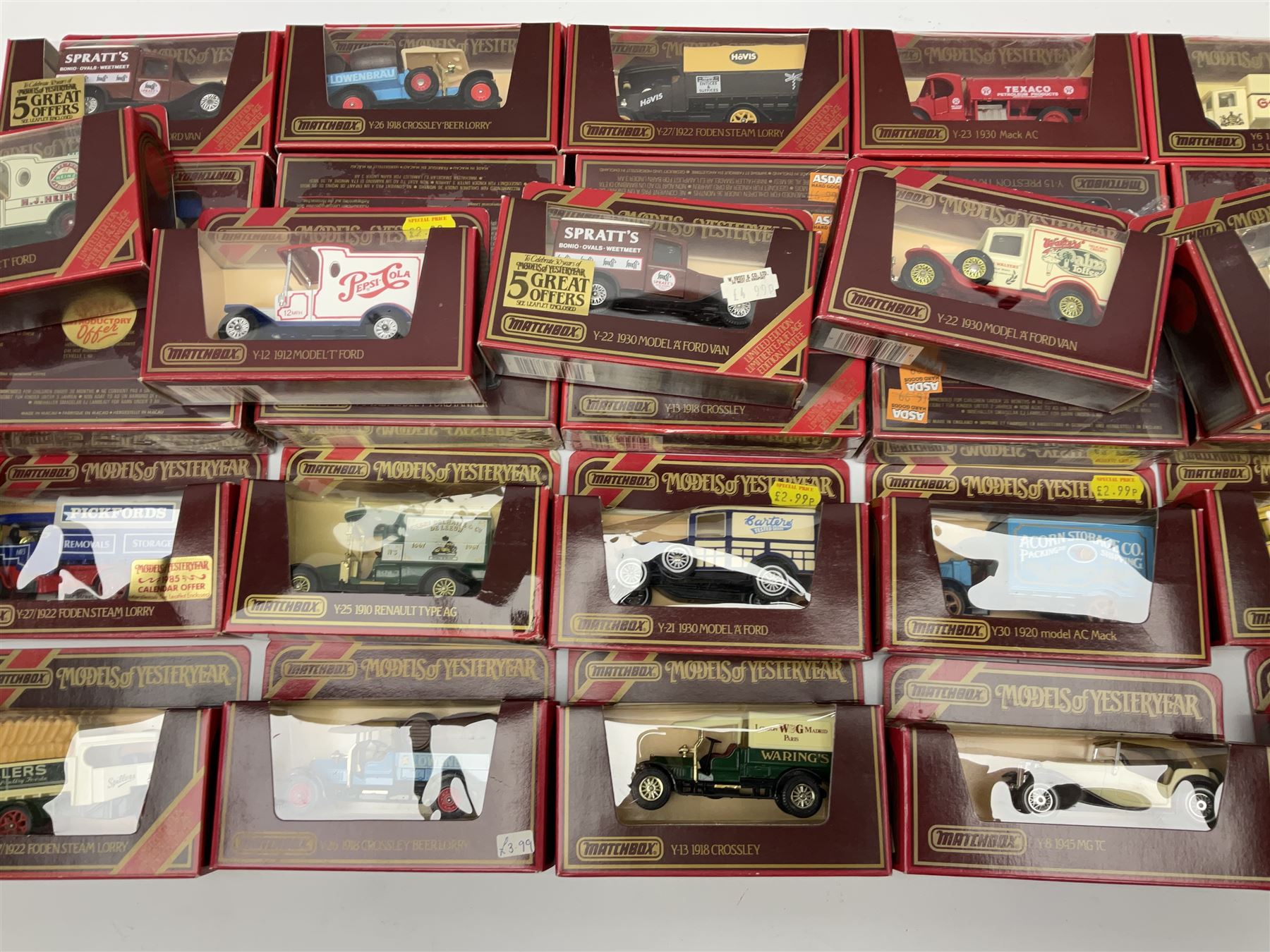 Thirty-six Matchbox Models of Yesteryear including six unopened tw0-vehicle packs - Image 3 of 4