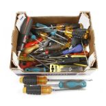 Quantity of screwdrivers G+