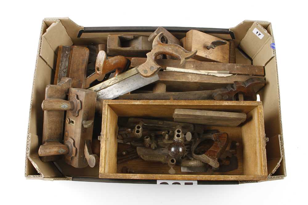 A box of tools G