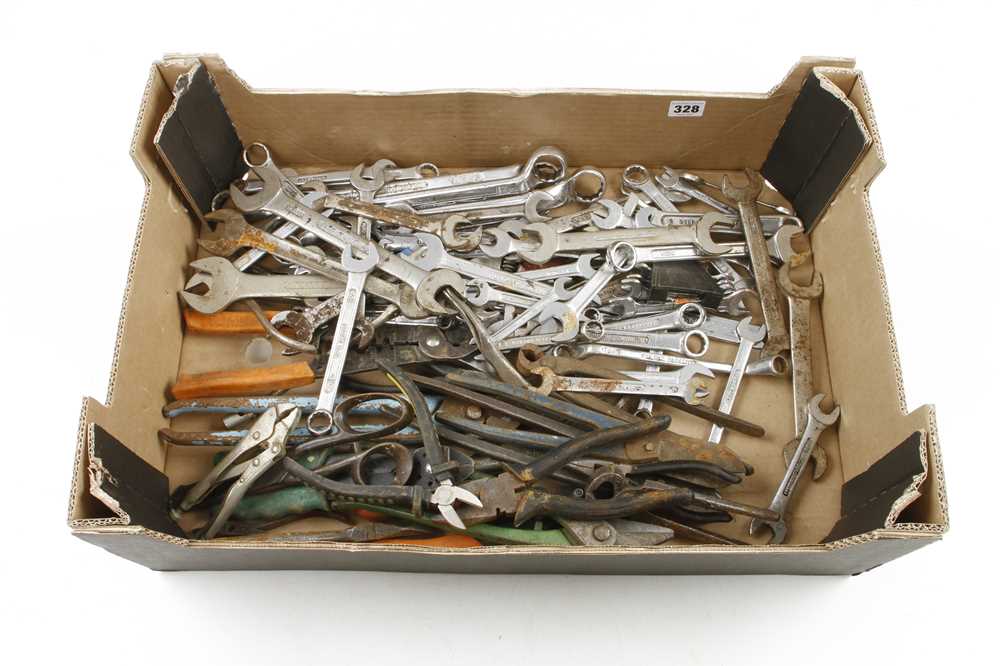 A quantity of spanners, snips and grips G+