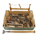 A box of tools G