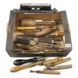 A box of tools G