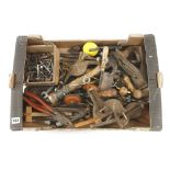 A box of tools G