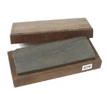 A large boxed natural oilstone 9 1/2" x 4" G+