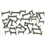 A set of 28 joiners dogs by MARPLES G++