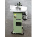 An ELEKTRA BECKUM spindle moulder No TF100 with bearing ring 240V with instructions G+ Pat tested