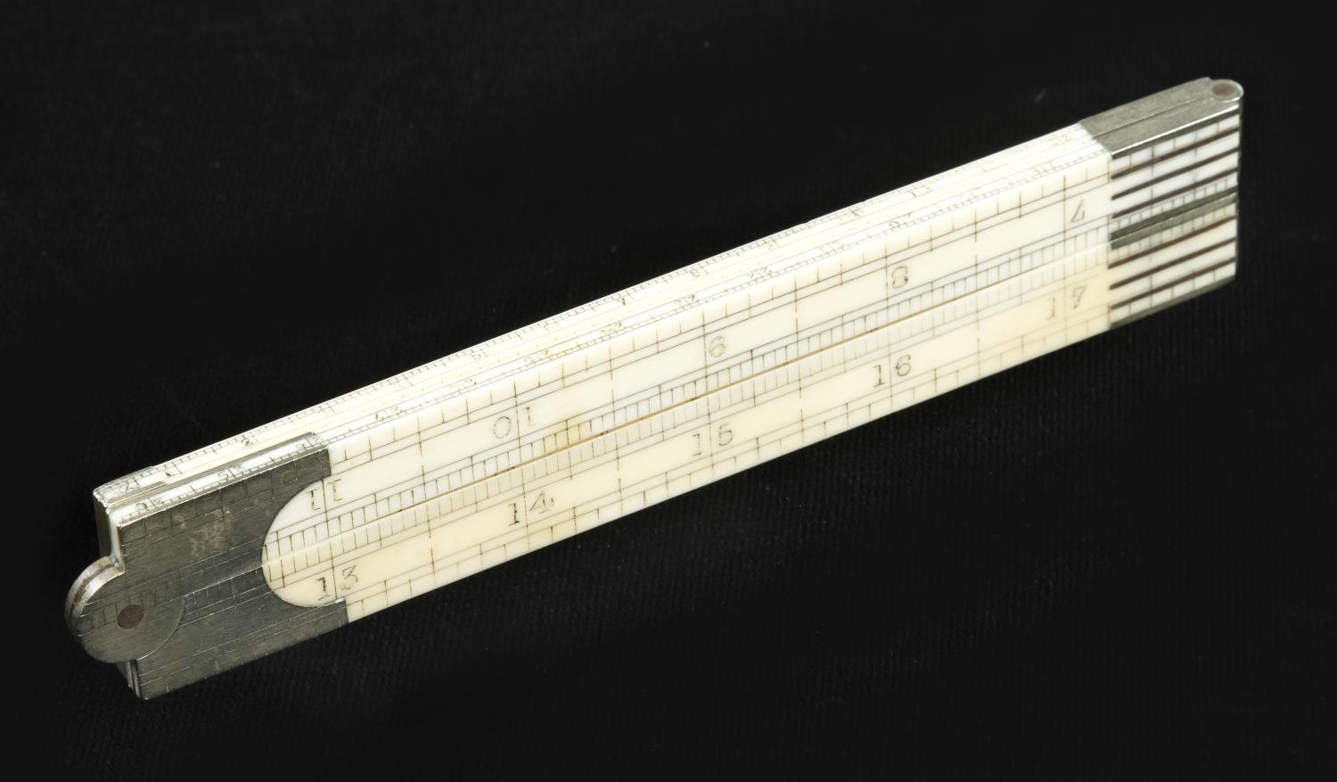A 2' four fold ivory rule by HOLTZAPFFEL & Co with protractor hinge and inside bevel edges G+ - Image 2 of 5