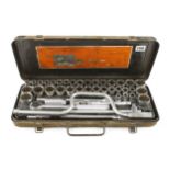 A metric/Imperial socket set, complete G