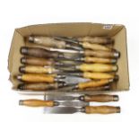 25 Registered pattern chisels with hooped handles G