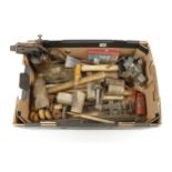 A box of tools G