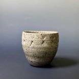 William MARSHALL (1923-2007)A stoneware yunomi with speckled glaze and impressed decoration Makers