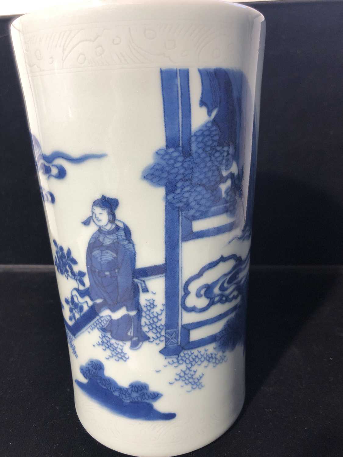 A Chinese blue and white porcelain transitional brush pot, of slender cylindrical form, decorated on - Image 10 of 31