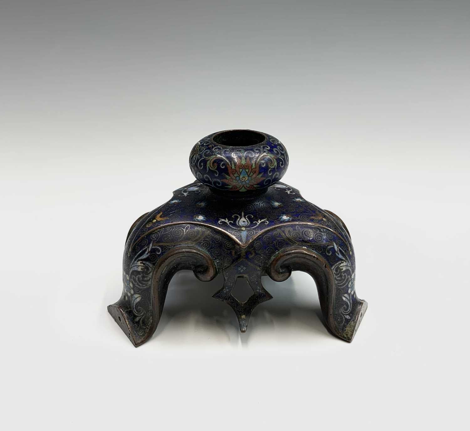 An unusual Chinese bronze and cloisonne stand, possibly 18th century, height 8.5cm, width 13cm. - Image 5 of 10