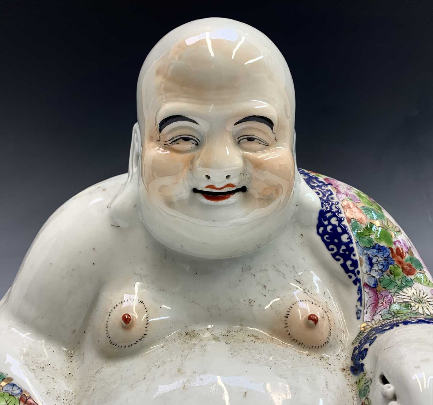 A large Chinese porcelain figure of a seated Buddah, 20th century, wearing a floral decorated robe - Image 2 of 15