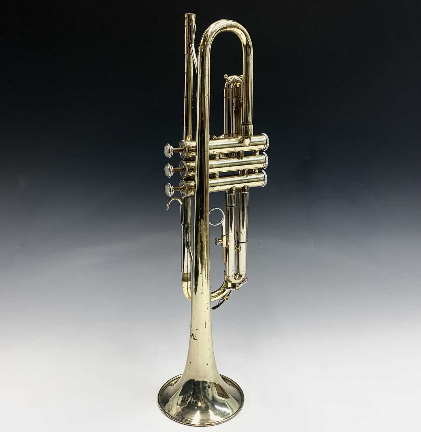 A Boosey & Hawkes B & H 400 brass trumpet, in green bag. - Image 2 of 5