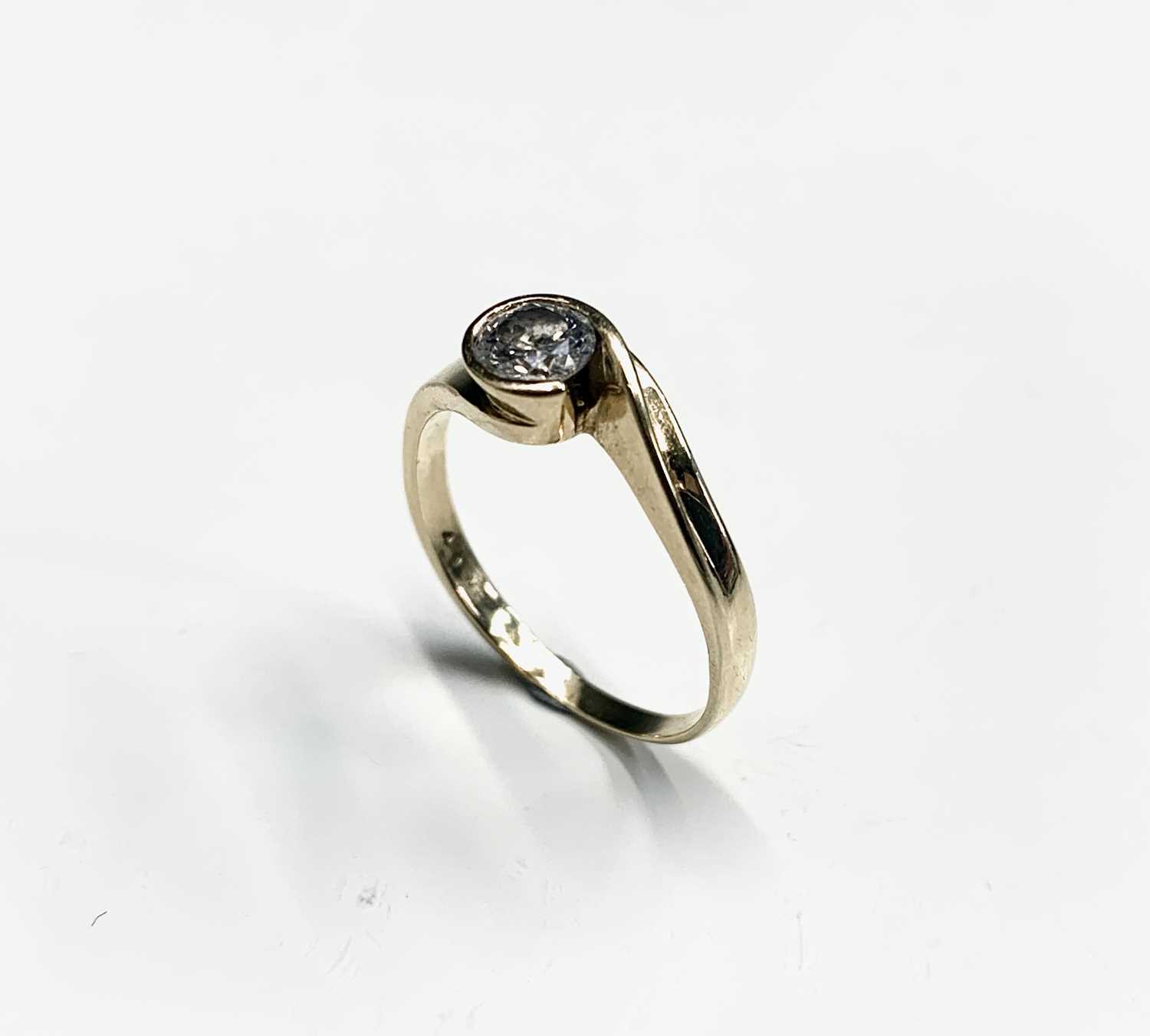 An 18ct gold diamond solitaire contemporary ring, the stone of approximately 0.4cts - Image 3 of 3