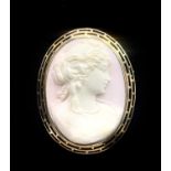 A 14ct gold mounted cameo brooch 14.6gm 46mm excluding pendant loop.