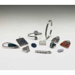 Ten pieces of contemporary craft silver stone set jewellery 158gm