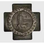 World War 1 Death Plaque Contained in an Attractive Wreath/Cross Frame - The death plaque relates to