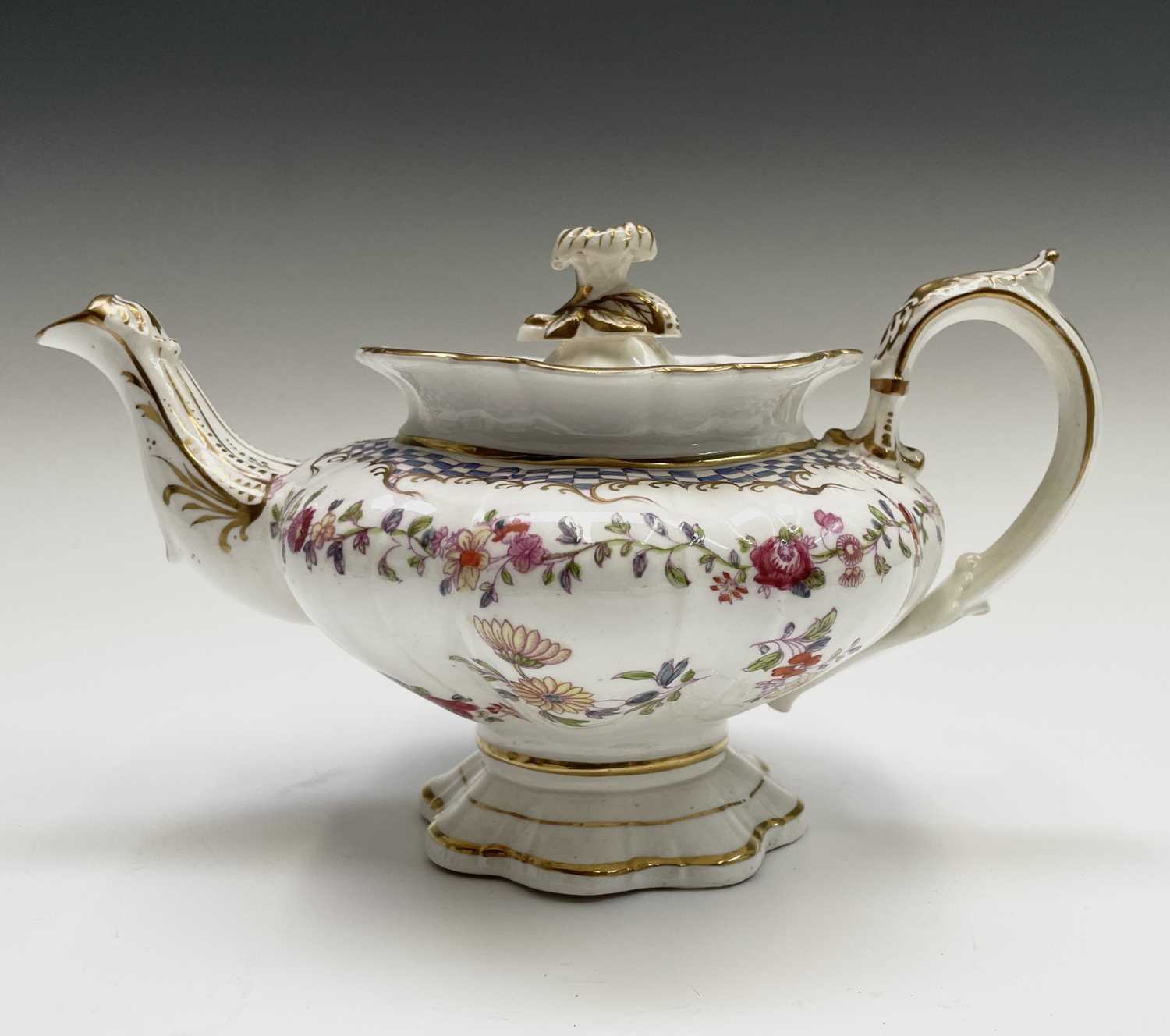 A Victorian tea service with floral decoration, comprising teapot, sucrier, milk jug, five - Image 3 of 21