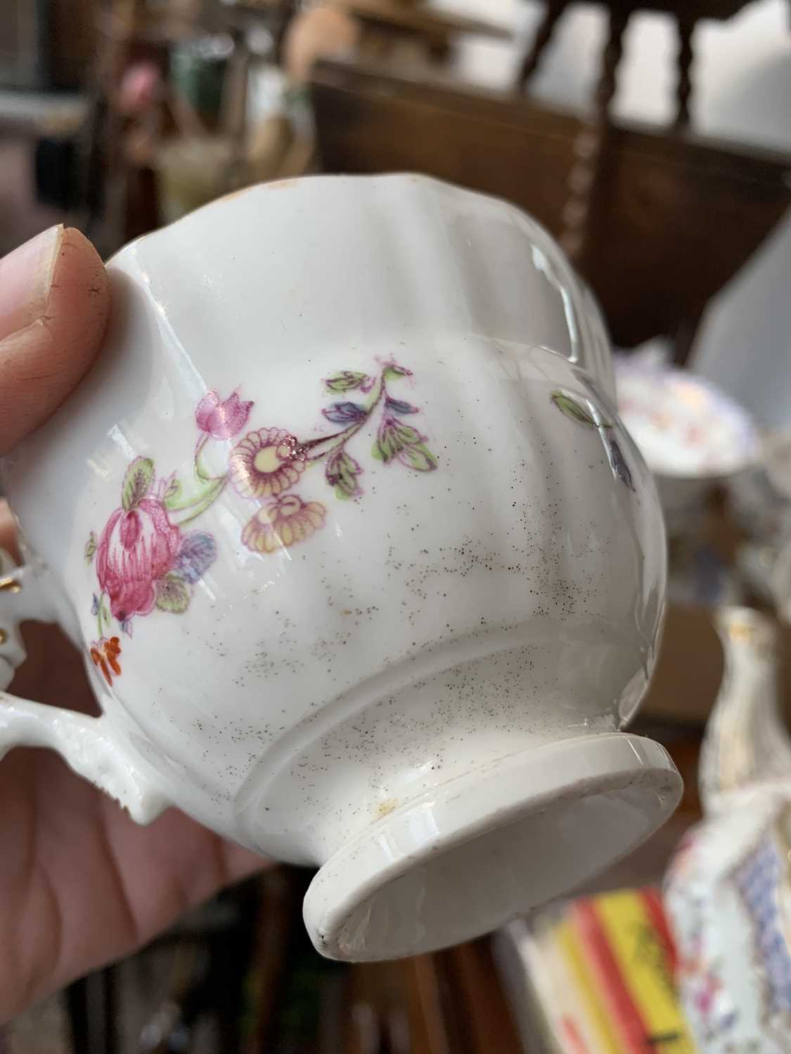 A Victorian tea service with floral decoration, comprising teapot, sucrier, milk jug, five - Image 18 of 21