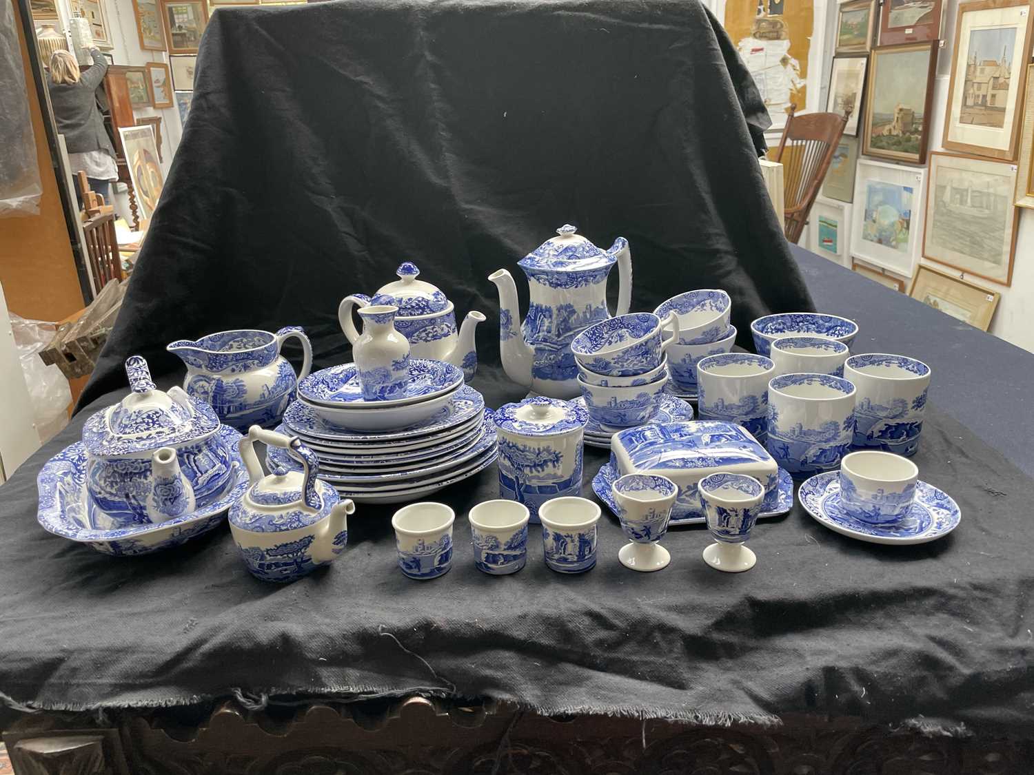 An extensive collection of Spode 'Italian' pattern tea, coffee and breakfast wares to include two - Image 11 of 11