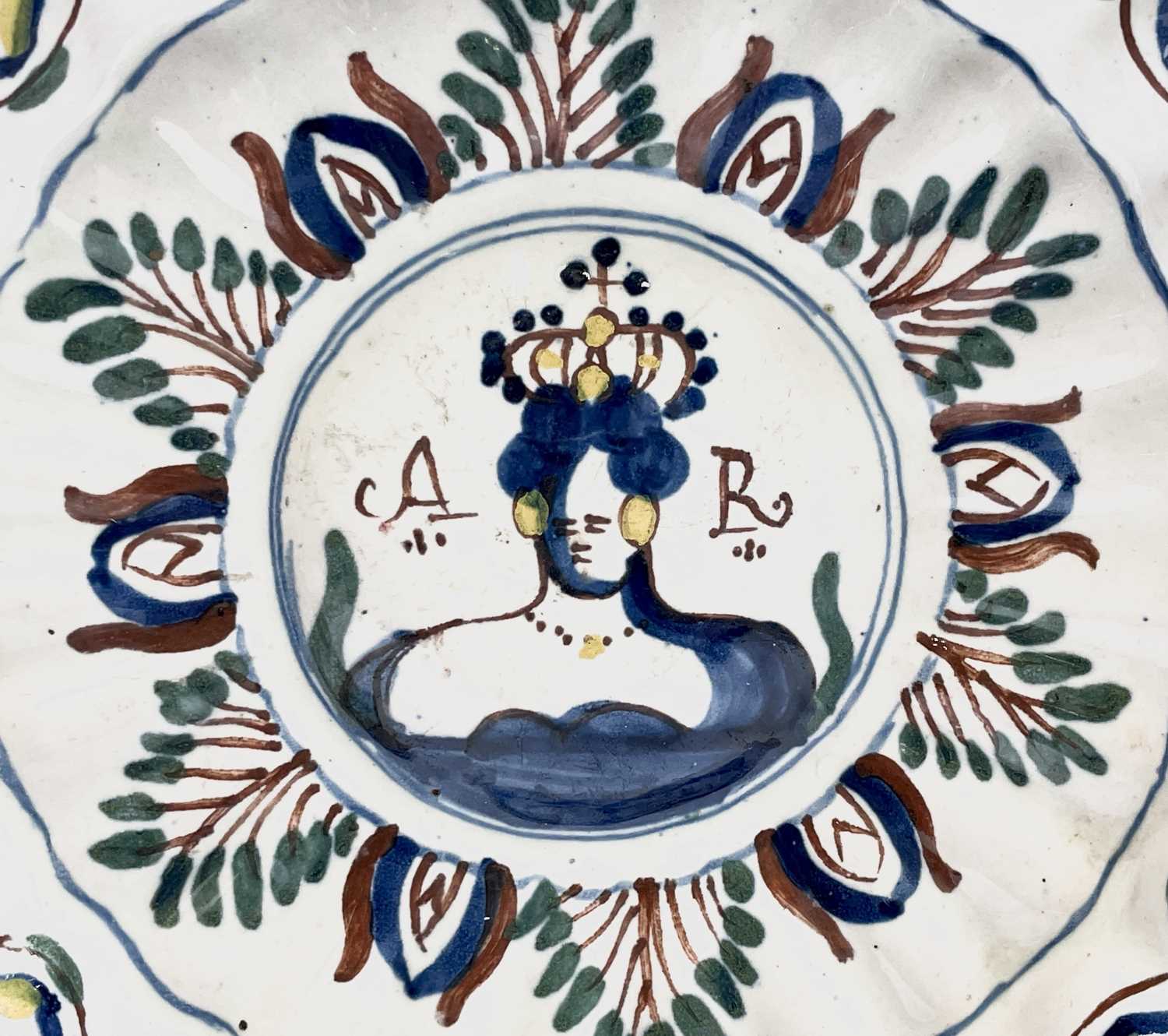 An English delft polychrome decorated lobed dish, probably Bristol, circa 1710, with royal - Image 2 of 9