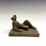 Alec WILES (1924)Reclining Nude Ciment fondu Signed Height 10cm