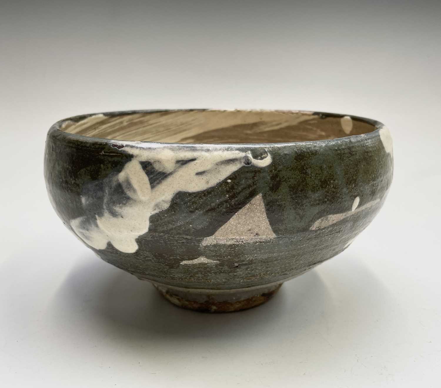 William MARSHALL (1923-2007) A stoneware footed bowl, the swollen body with brushed blue and grey - Image 10 of 11