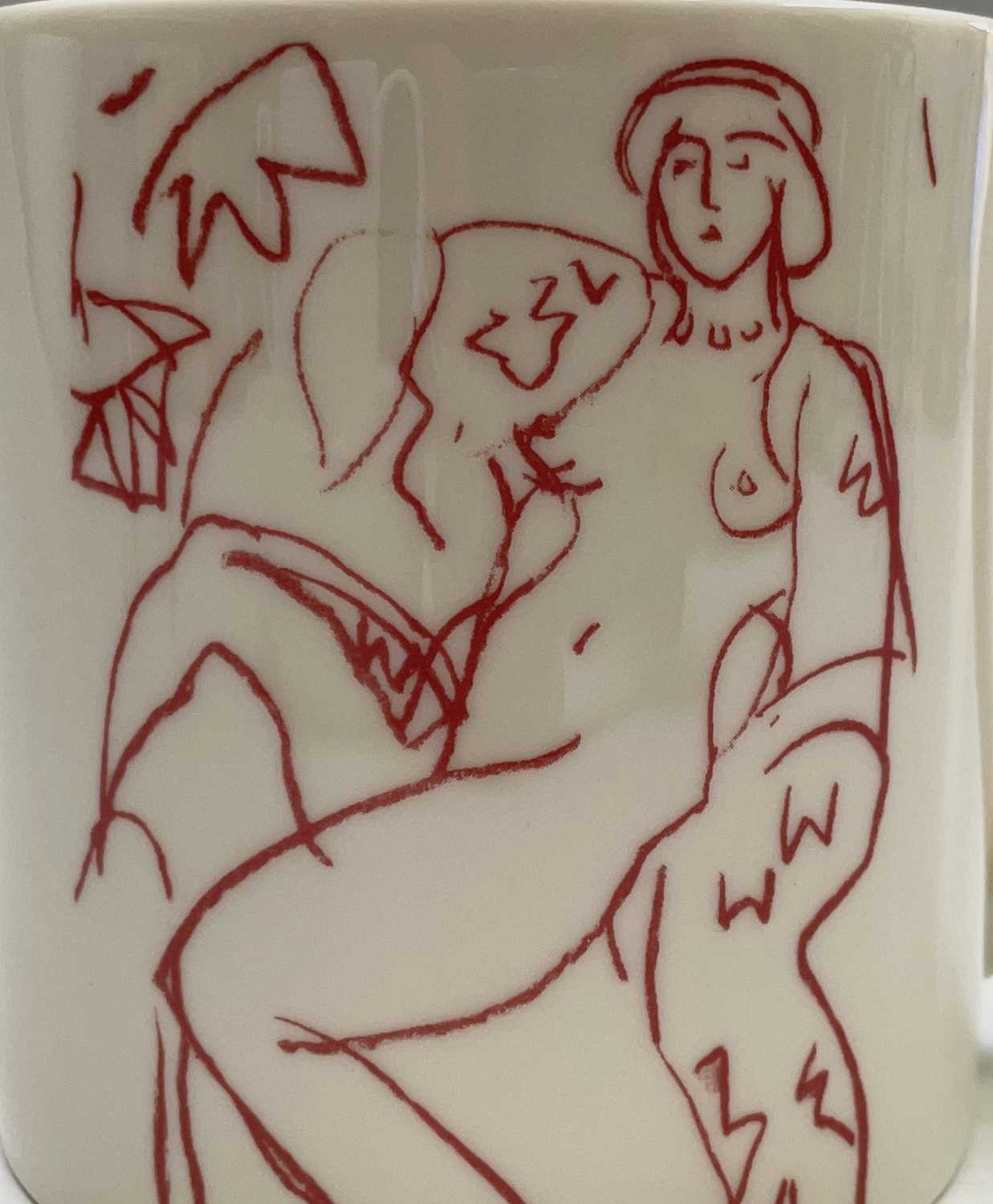 Rose HILTON (1931-2019) A limited-edition creamware mug produced for Newlyn Art School showing a - Image 5 of 5