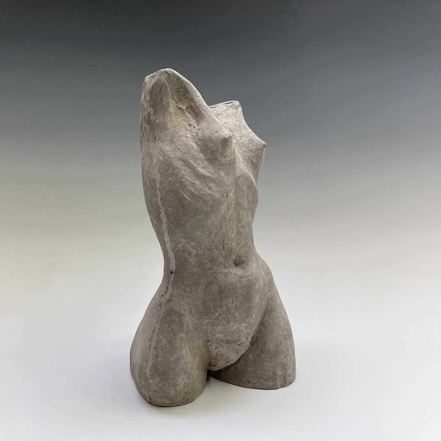 Alec WILES (1924)Female Torso Ciment fondu Height 36cm