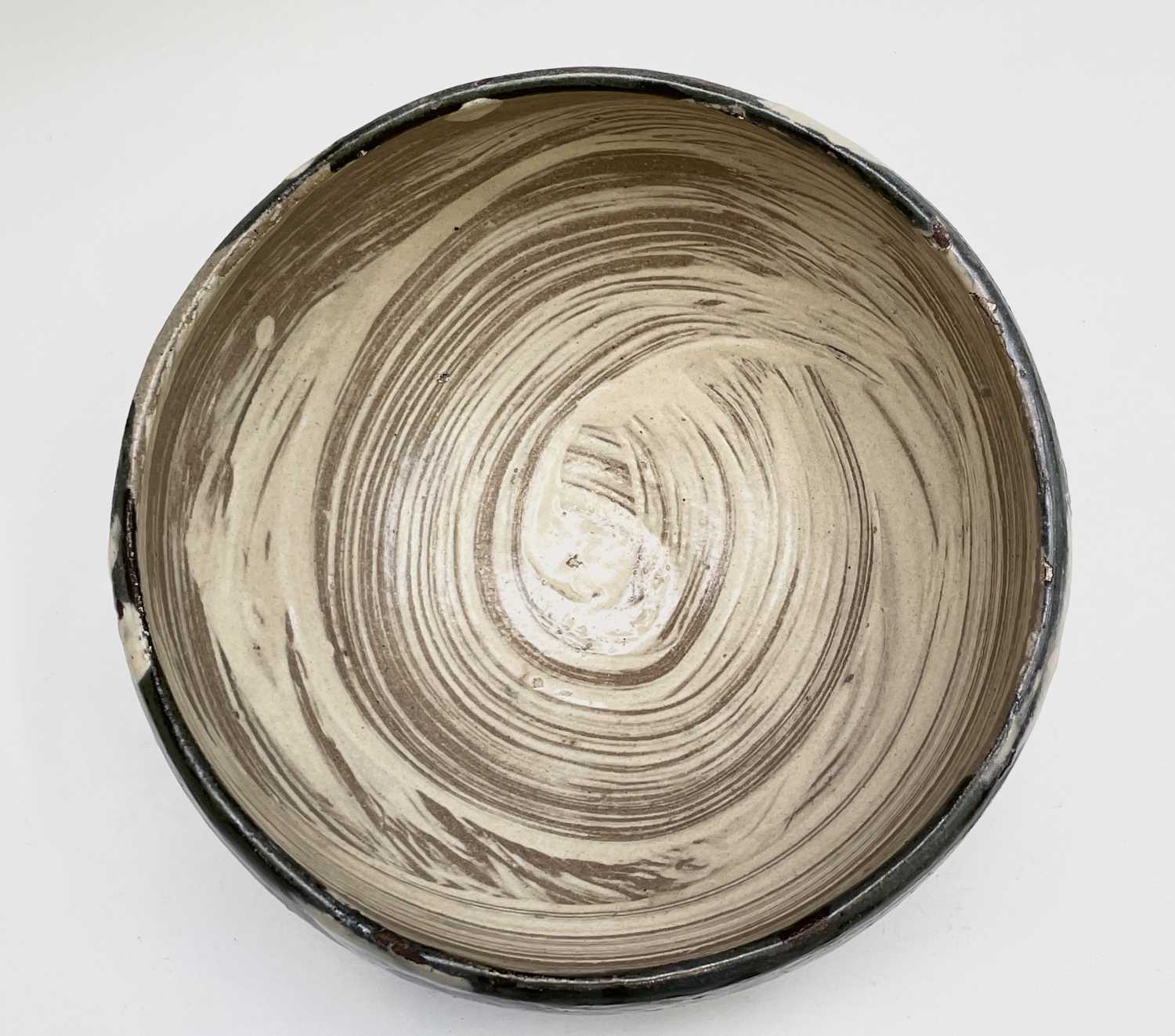 William MARSHALL (1923-2007) A stoneware footed bowl, the swollen body with brushed blue and grey - Image 2 of 11
