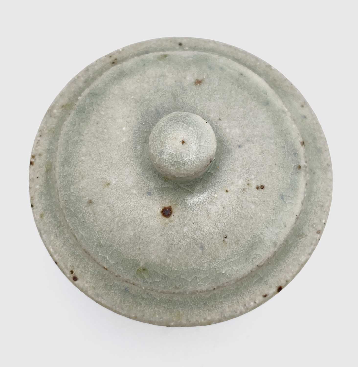 A Bill Marshall (1923-2007) salt, a Richard Batterham small bowl and cover and three other small - Image 18 of 20