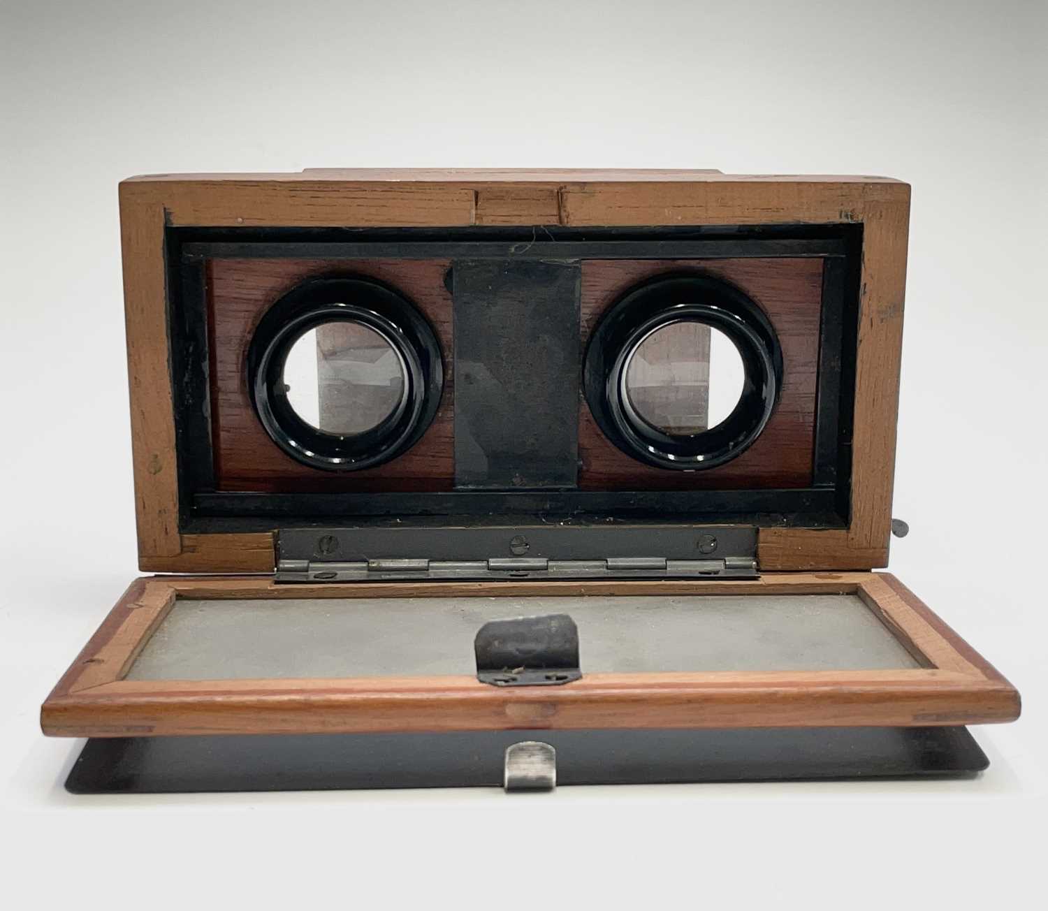 A mahogany folding stereoscope viewer, labelled for Verascope Richard, width 12.5cm, together with a - Image 4 of 13